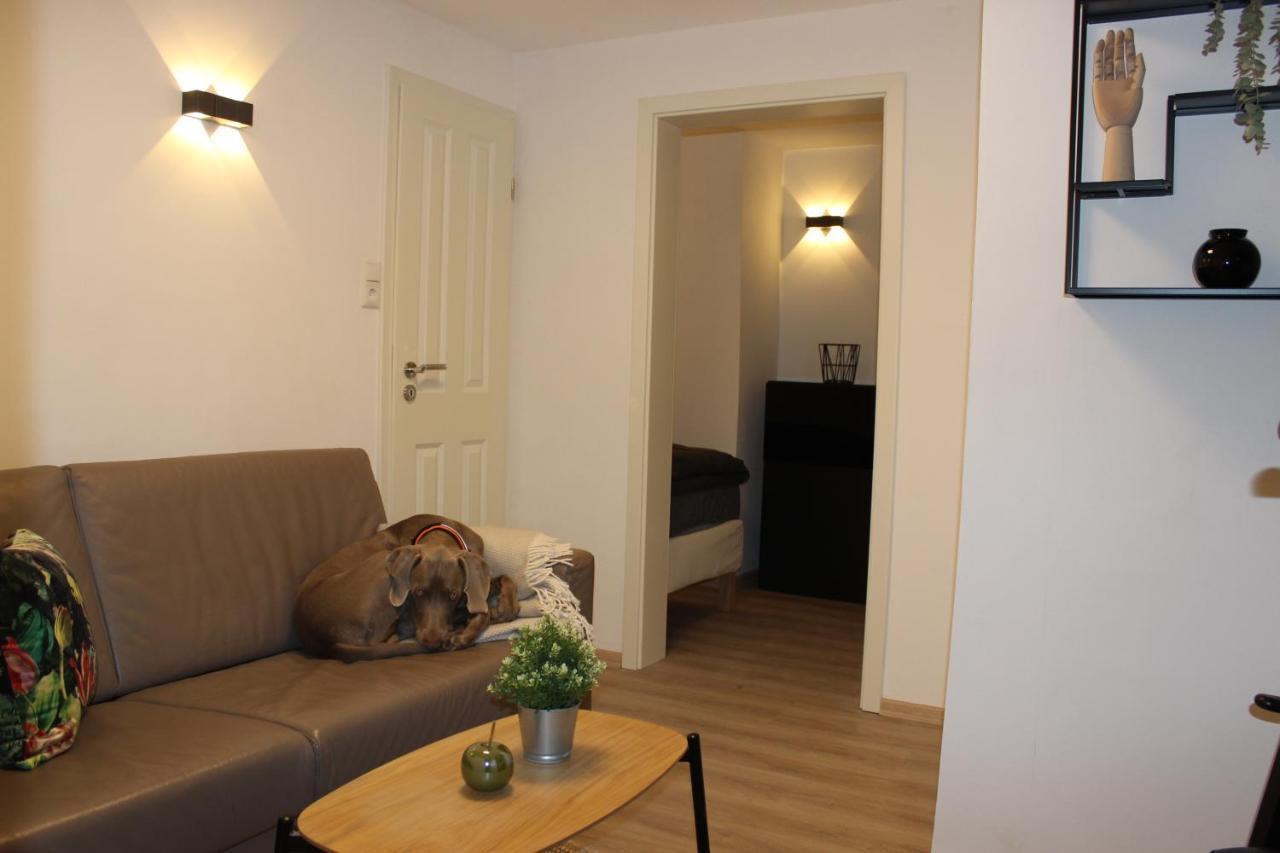 Apartment Kleine Souterrain Naehe Hamburg *